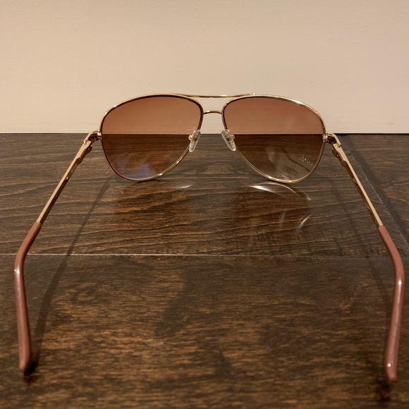 Guess Sunglasses - Picture 3 of 3